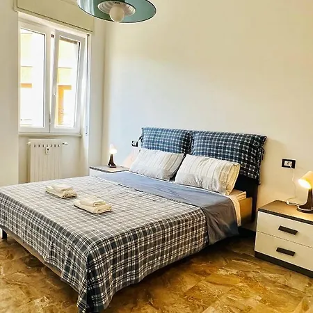 Apartment Bilocale Con Parcheggio Gratuito Brescia